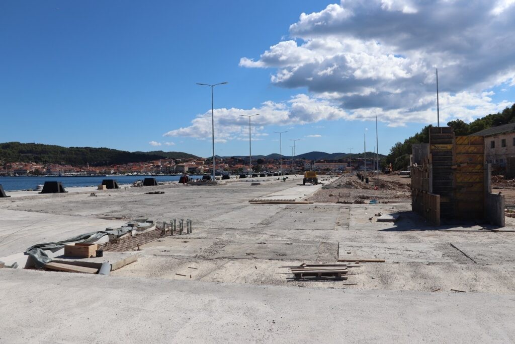 Završeno 85 posto radova na izgradnji Pomorsko-putničkog terminala Vela Luka