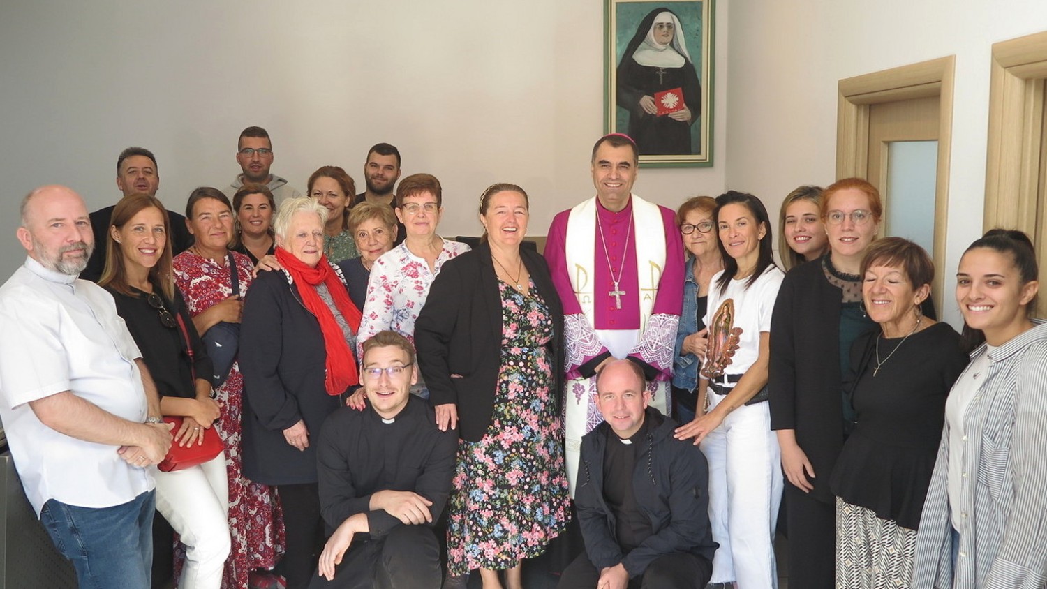 Biskup blagoslovio novouređene prostore biskupijskog Caritasa