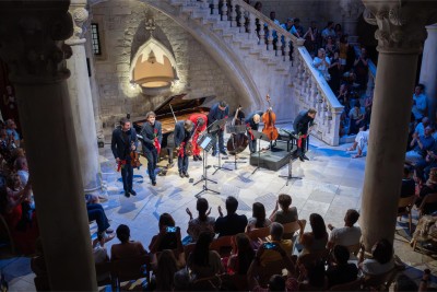 philharmonix_dvor_20082025_vlevi-5502.jpg