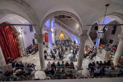KONCERT U KNEŽEVU DVORU