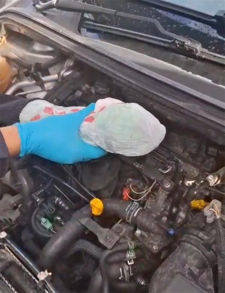 Uhićen 62-godišnjak zbog krijumčarenja marihuane