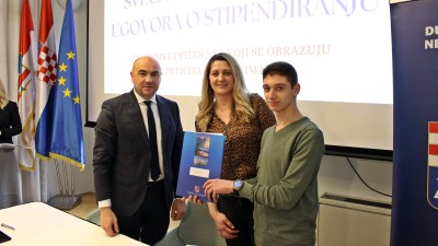 Dubrovačko-neretvanska županija dodijelila 200 tisuća eura za stipendije