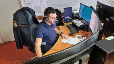 Župan posjetio Županijski centar 112 povodom Dana europskog broja