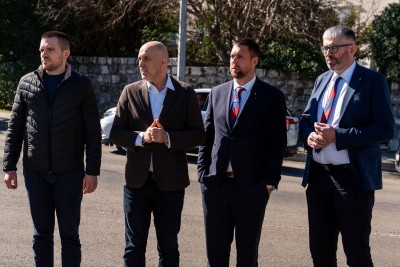 Marko Potrebica na otkrivanju spomen ploče Niku Nardelliju