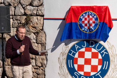 Marko Potrebica na otkrivanju spomen ploče Niku Nardelliju