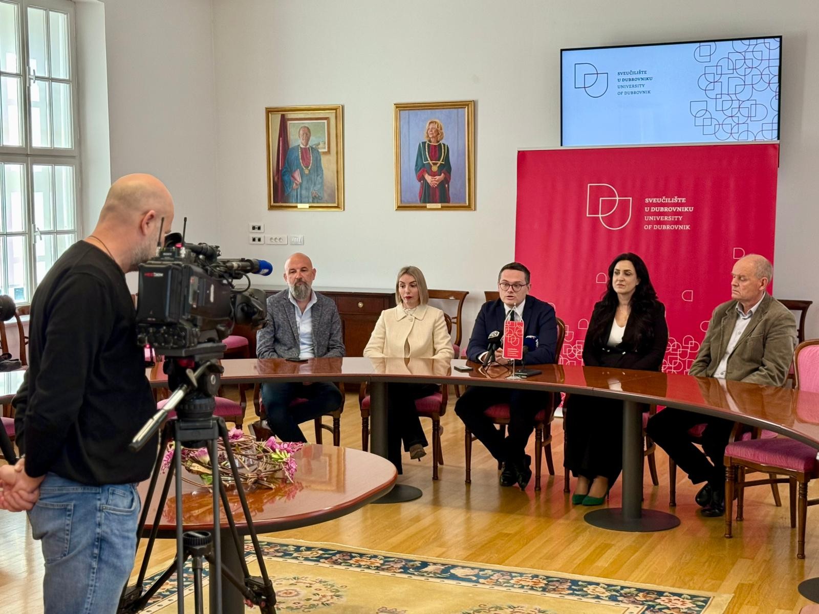 REAKREDITACIJA SVEUČILIŠTA