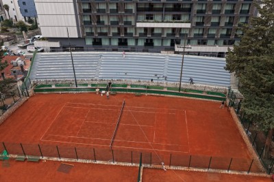 Završava obnova terena Tenis kluba Dubrovnik uoči WTA Dubrovnik Opena