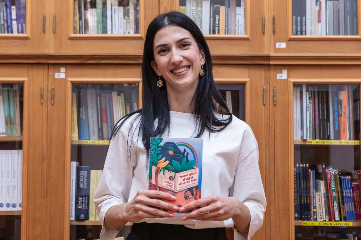 PREDSTAVLJENA I KNJIGA