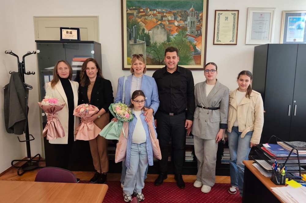 Udruga mažoretkinja Blato dočekana povodom uspjeha na Inter Dance Festu 2026