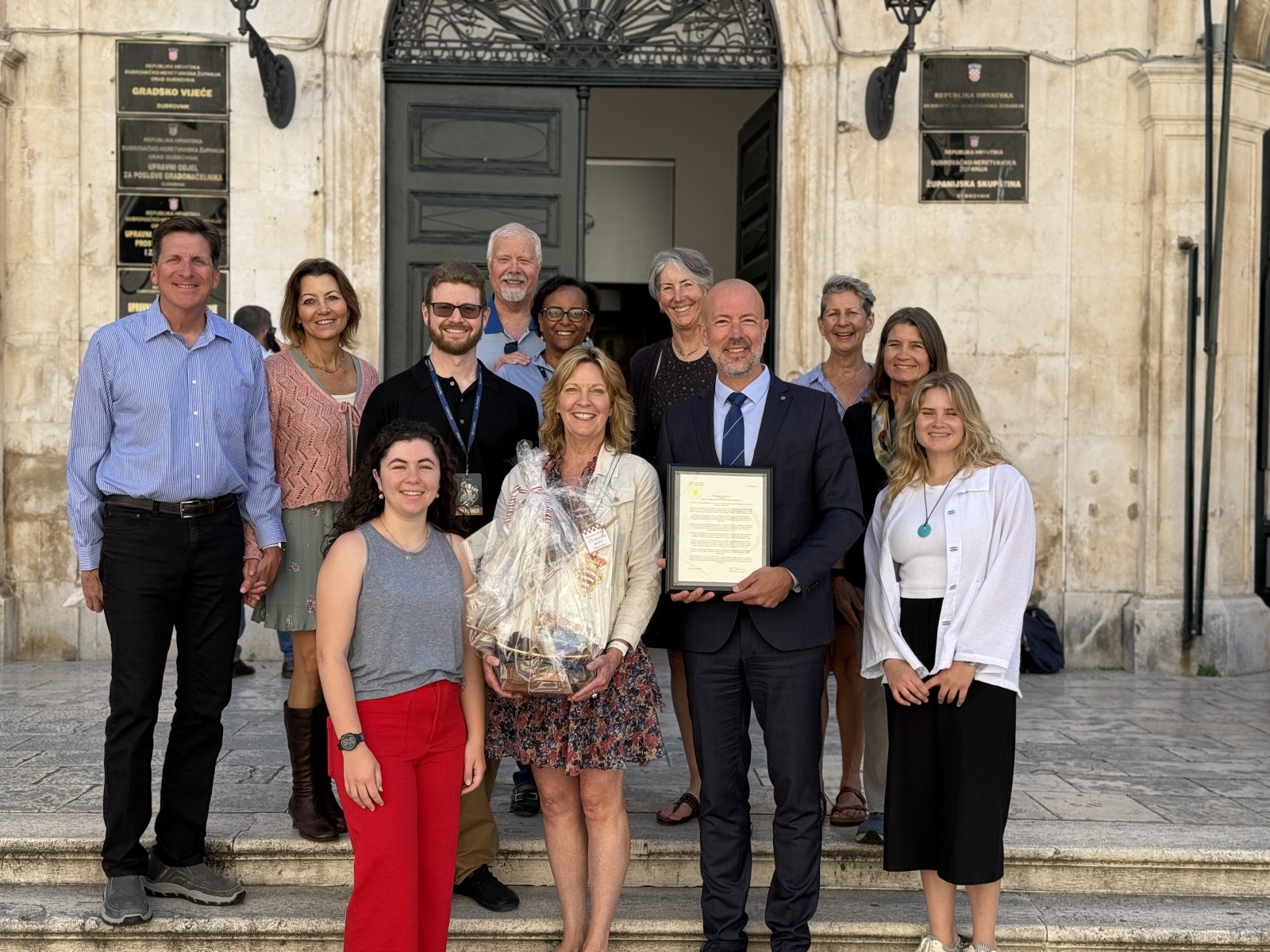 Zamjenik Puzović primio delegaciju iz Montereya povodom jubilarnog Du Motiona