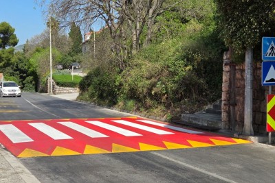 Obnovljeni pješački prijelazi u Ulici Andrije Hebranga