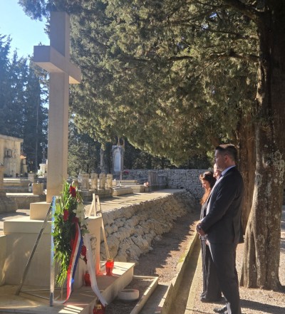 Vijenac za Dan oslobođenja Blata od fašizma