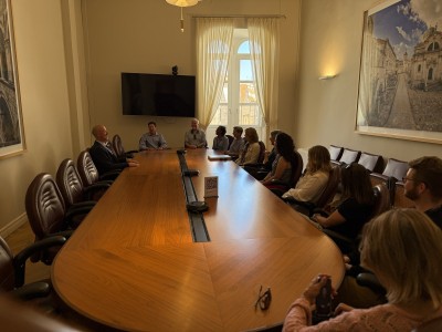 Zamjenik Puzović primio delegaciju iz Montereya povodom jubilarnog Du Motiona