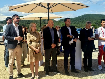 Župan Pezo posjetio Općinu Blato s naglaskom na sportsku infrastrukturu
