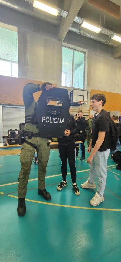 Policija u Dubrovniku predstavila svoj rad i mogućnosti karijere
