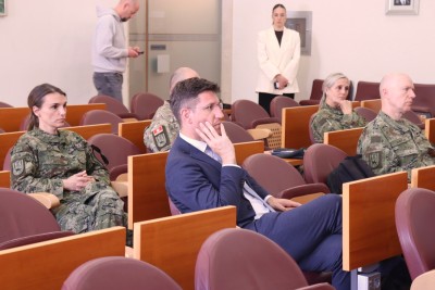 Polaznici Ratne škole posjetili gradonačelnika Frankovića