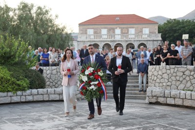 Svetom misom i polaganjem vijenaca obilježen Dan Općine Župa dubrovačka