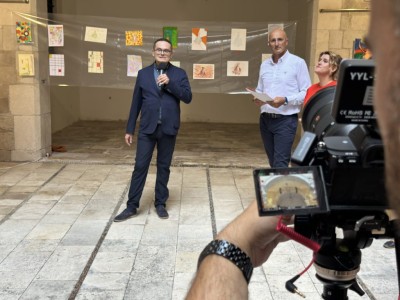 Otvorena izložba 'Boje iskustva' polaznika Kreativne radionice