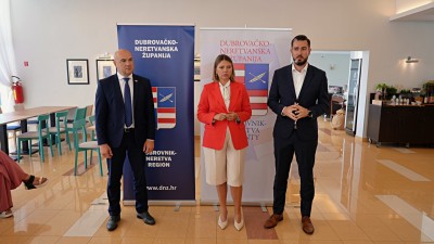 Uručeni ugovori vrijedni četiri milijuna eura u Smokvici
