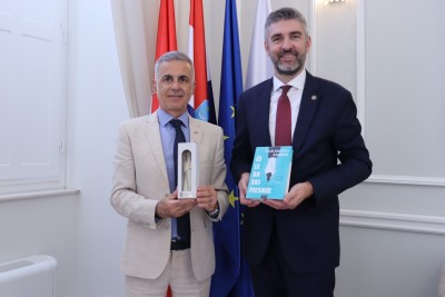 Veleposlanik Čilea posjetio gradonačelnika Frankovića