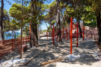 Završna faza obnove Parka Gradac: Gradonačelnik Franković obišao radove