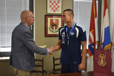 Načelnik Lasić ugostio svjetske prvake u vaterpolu