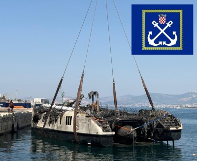 Požar i potonuće brodice kod Premanture, uklonjena olupina kod Hvara