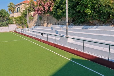 Završena obnova tribina i uređenje sportskog terena iznad Gimnazije