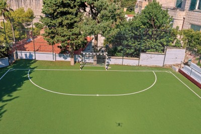 Završena obnova tribina i uređenje sportskog terena iznad Gimnazije