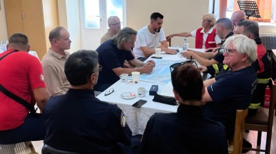 Zračne snage suzbijaju požar na Pelješcu