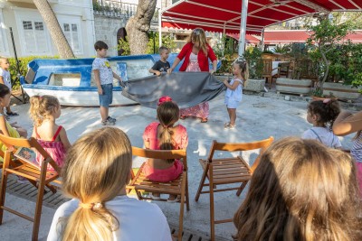 knjige-pod-stablima-cavtat_18082026_vlevi-6794.jpg
