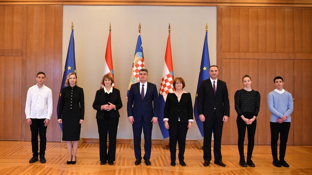 IZ TISKANOG IZDANJA