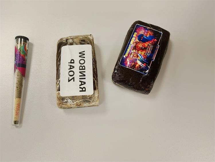 Policija na Mljetu uhitila muškarca kojem je droga pristigla pošiljkom iz Njemačke