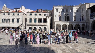 Dječji gradski vijećnici na prijemu u gradskoj upravi povodom Dječjeg tjedna 2026.