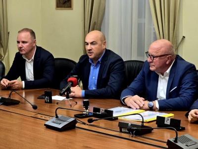 Kreće izgradnja pristana u luci Brijesta