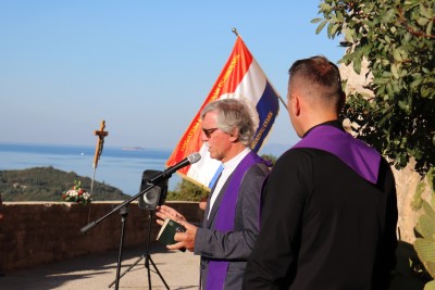 Položeni vijenci za konavoske domobrane na Orsuli