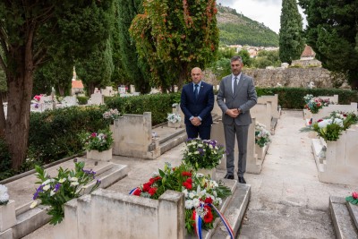Gradonačelnik Franković odao počast Miljenku Bratošu