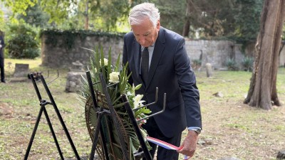 Položeni vijenci za poginule branitelje i civile
