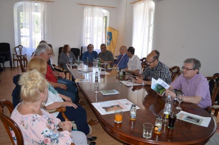 U Stonu održan prvi međunarodni susret Južnohrvatskog ogranka Društva hrvatskih književnika