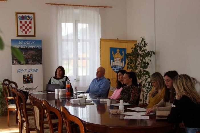 Održana edukacija ”Povijest na zrnu soli” u Stonu